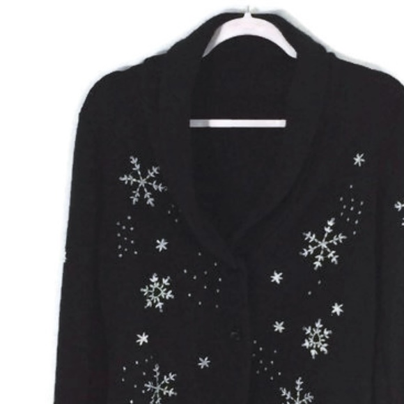 Vintage Black Button Snowflake Cardigan Sweater - Picture 6 of 6